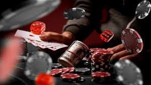 Pengguna mengakses dewapoker88 melalui ponsel dengan nyaman
